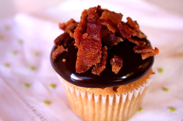 Chocolate and Bacon Maple Cupcake Recipe