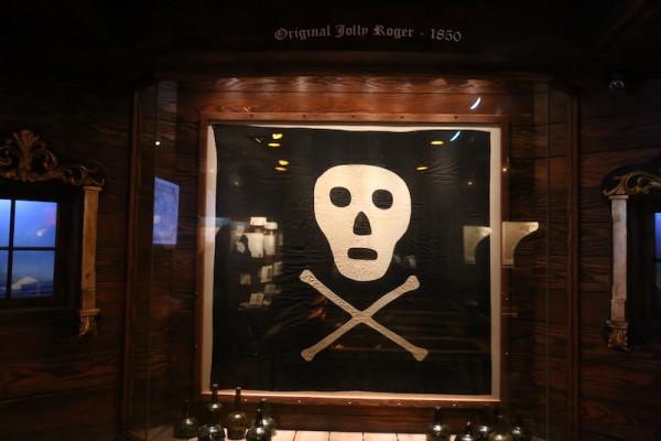 An Original Jolly Roger Pirate Flag - Joe's Daily