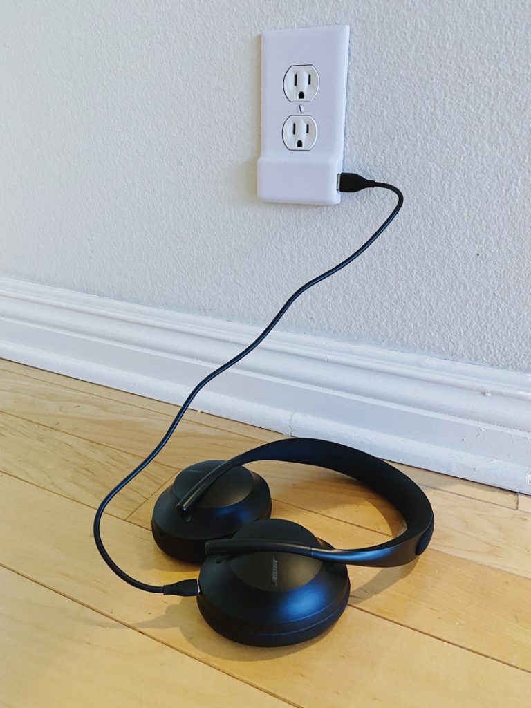 HandsOn with the Bose Noise Cancelling Headphones 700 Joe's Daily