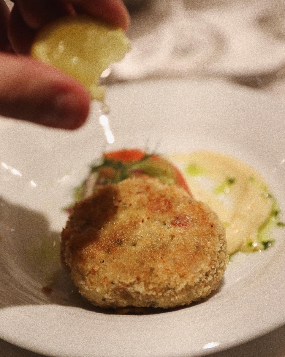 Main Dining Room - Crab Cakes