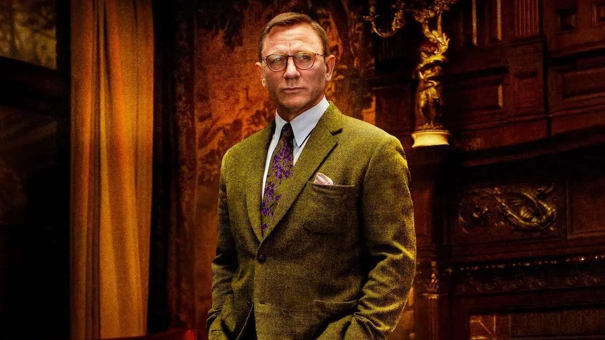 Daniel Craig stars in another Knives Out movie: Glass Onion