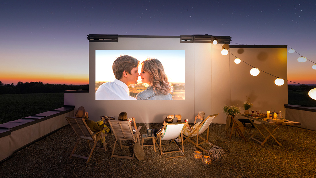 XGIMI MoGo 2 Projector Series perfect for outdoors