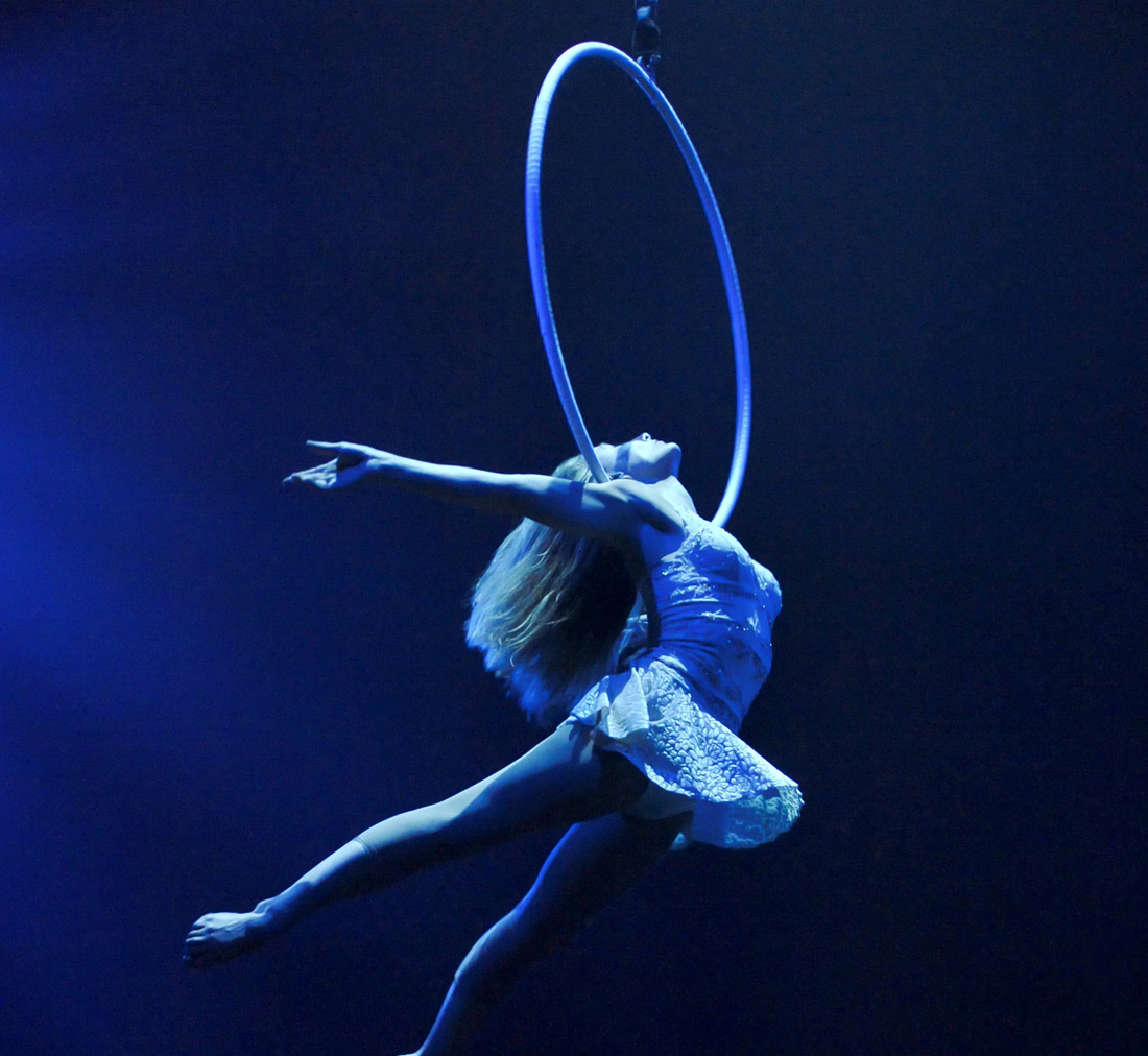 Cirque Éloize Set to Dazzle Aboard the New Sun Princess Cruise Ship