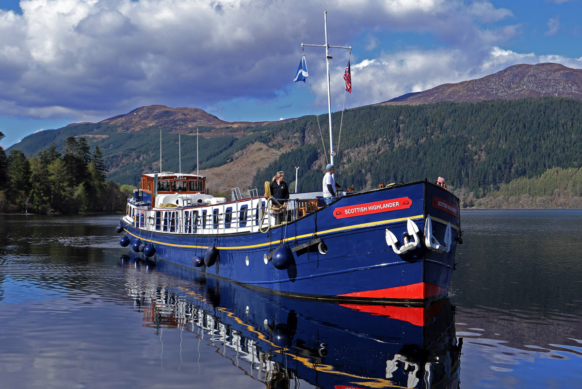 Scottish Highlander Barge Cruise
