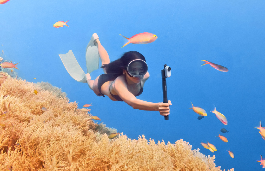 Insta360 GO 3 underwater - water resistant camera