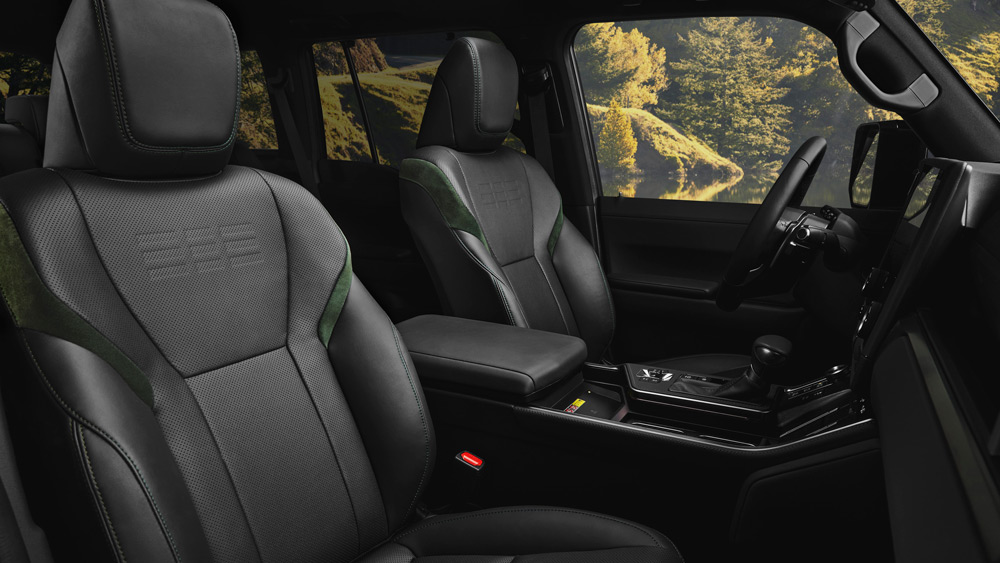 Lexus GX interior seating