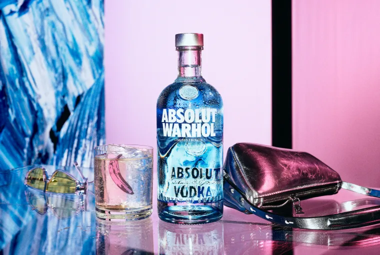 Absolut Limited Edition Andy Warhol Bottle Featuring Rediscovered Painting