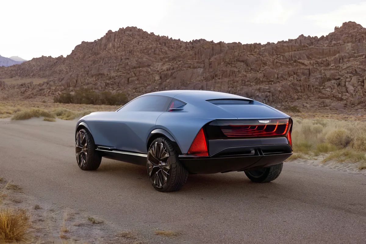 Rear ¾ view of the Cadillac Elevated Velocity concept with a focus on the light tunnel.