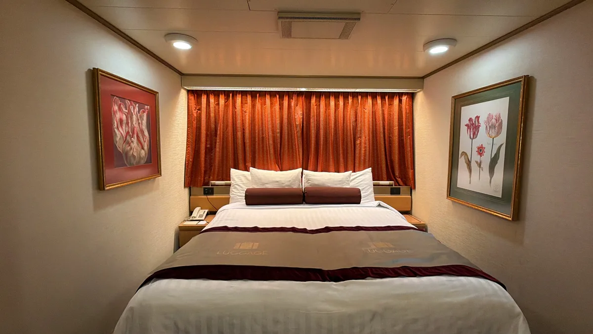 Inside Cabin 7030 on Holland America’s Zuiderdam