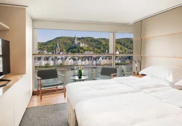 Emerald Dawn Grand Balcony Suite review