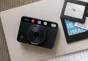 Leica Sofort 2 Instant Camera