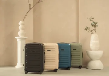Solgaard Carry-on Closet Lite Expandable Suitcase
