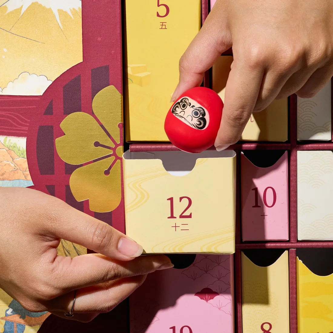 What's inside the Sakuraco Advent Calendar?