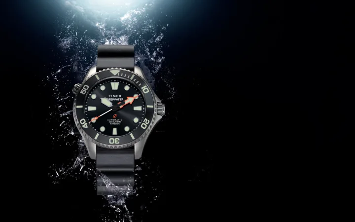 Timex Deepwater Meridian 300 Titanium HEV Automatic