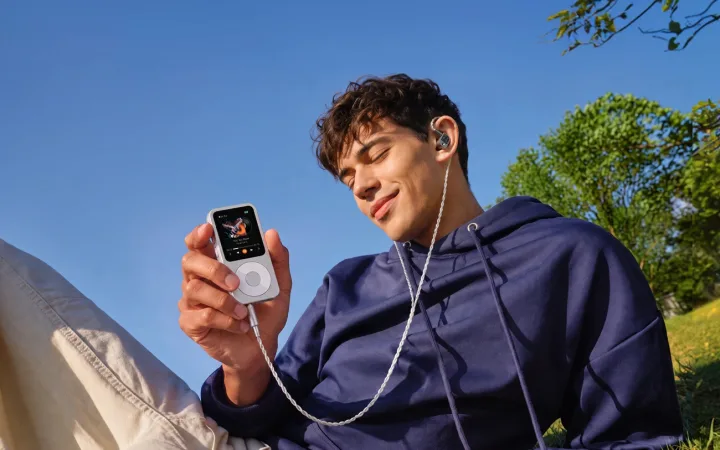 Fosi Audio’s DAP Neo Is a $79.99 Hi-Fi MP3 Player With an iPod Soul