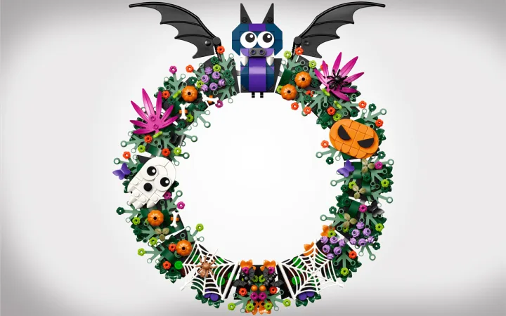 LEGO Halloween Wreath (40825)