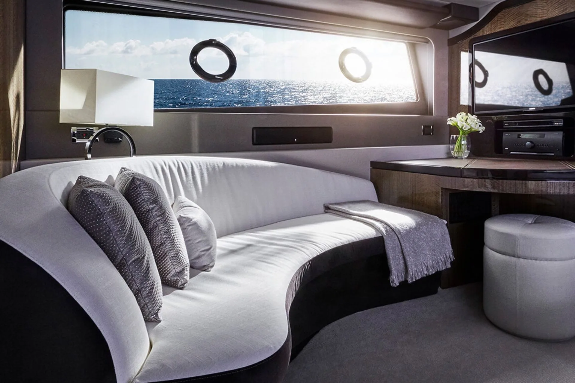 Lexus LY 680 Yacht interior